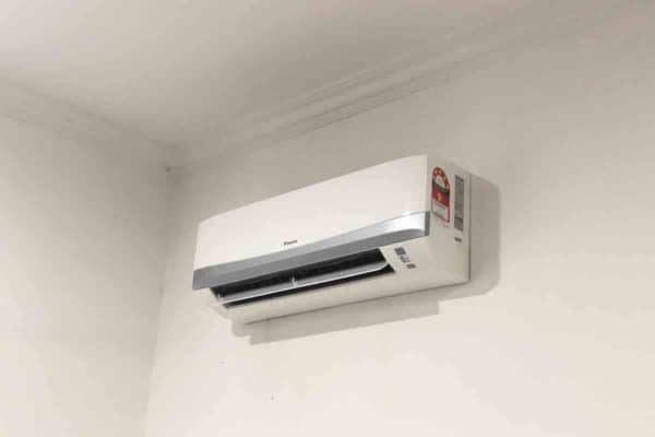 Inverter Air Conditioner: A Complete Guide (for Beginner)